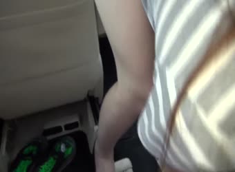 Adorable Asian Teen Sucking In The Car
